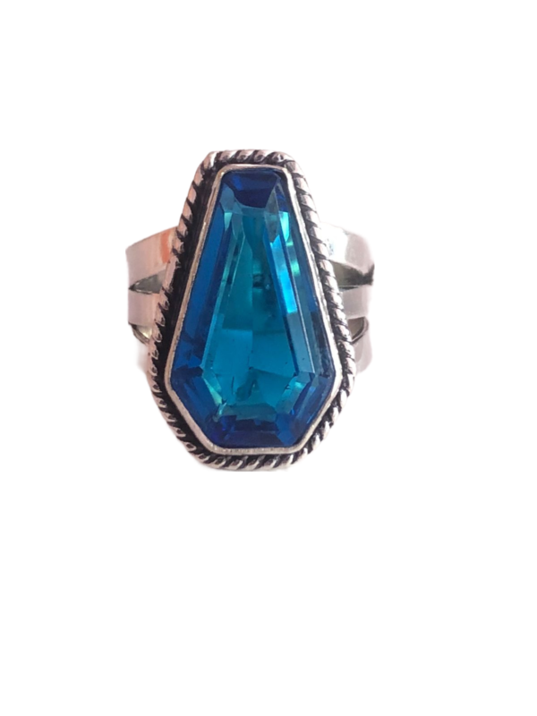 Stunning Blue Topaz 925 Sterling Silver Ring